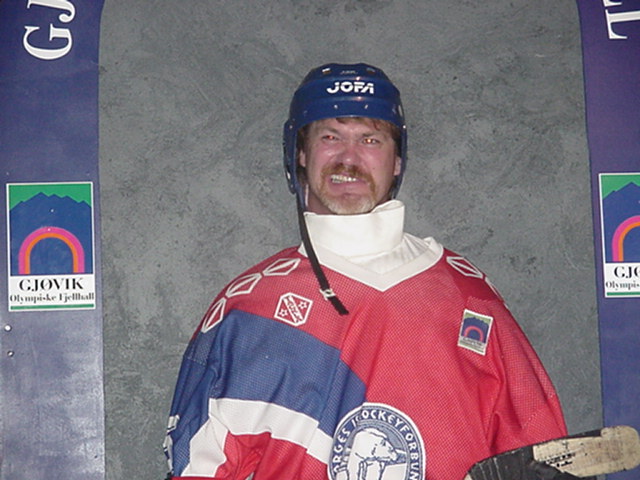 Erik as hockey player